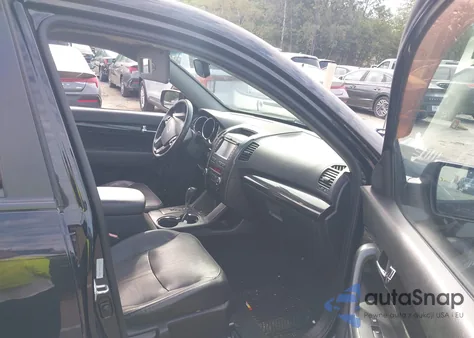 2011 Kia Sorento Ex V6 from USA, damaged, VIN 5XYKUDA21BG133240